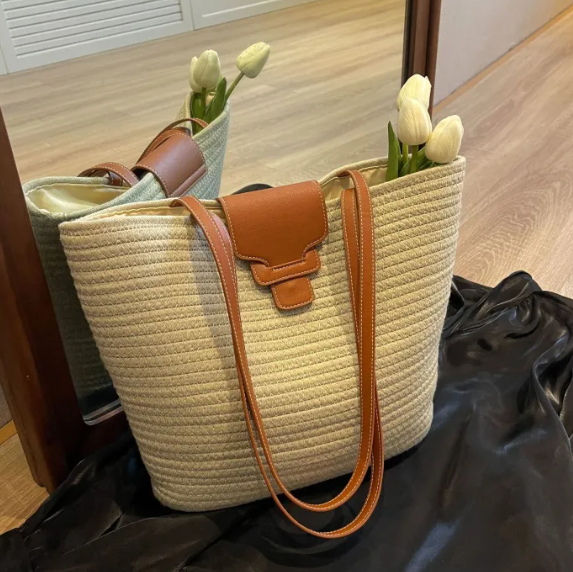 Chic Spacious Ladies&