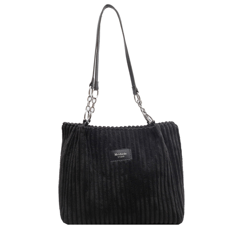 Vintage Spacious Shoulder Bag