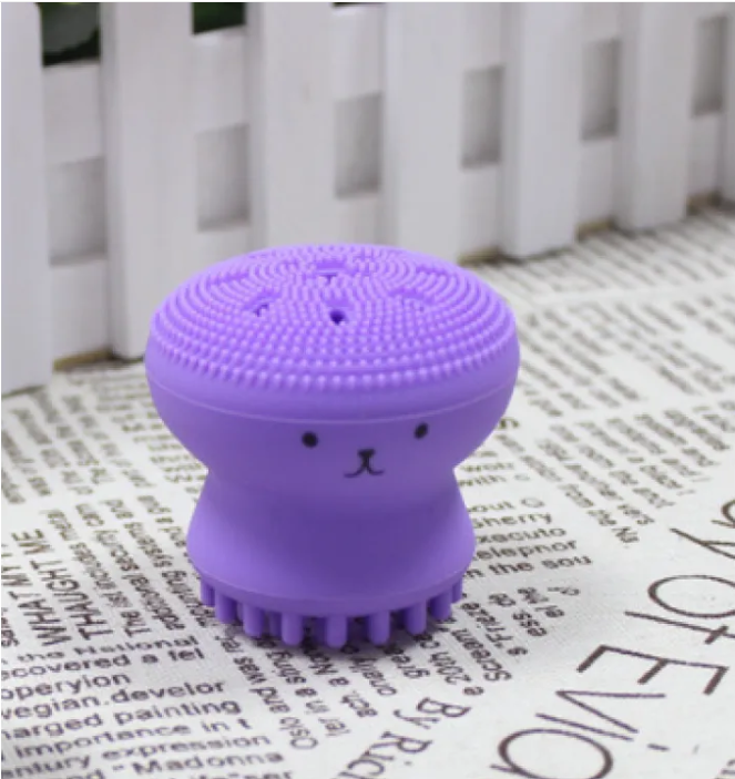 Silicone Skin Exfoliator – Gentle & Effective Facial Brush