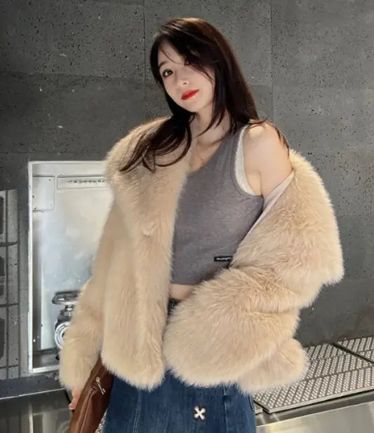 Chic Lapel Faux Fur Coat