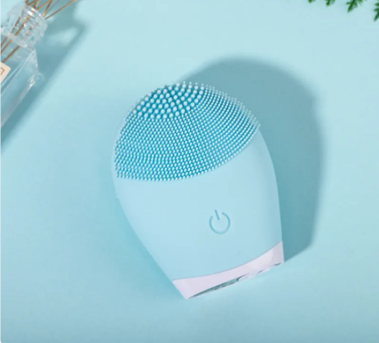 Vibrasonic Facial Cleansing Tool - Skin Purifying Device