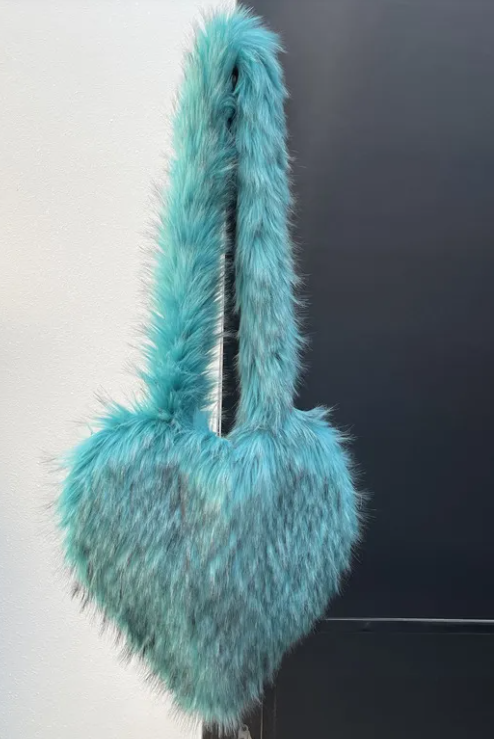 Chic Heart Fleece Messenger Bag