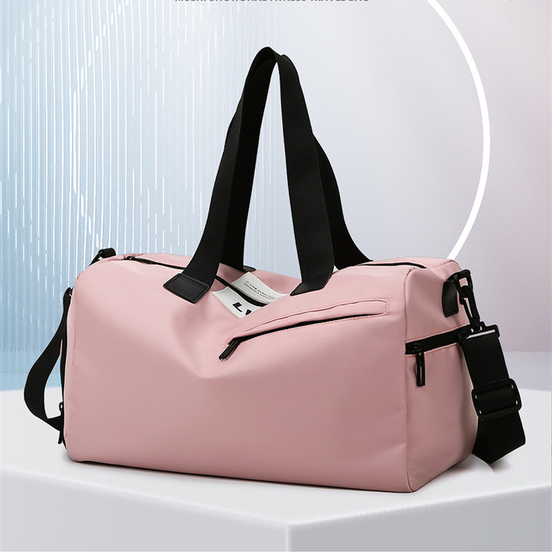 All-Weather Sports Duffel Bag - Durable Build 