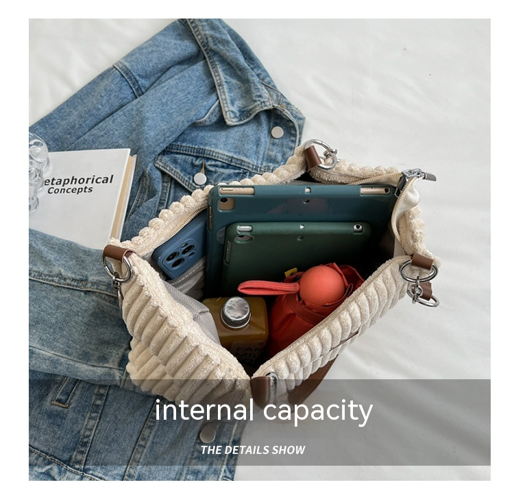 Vintage Spacious Shoulder Bag