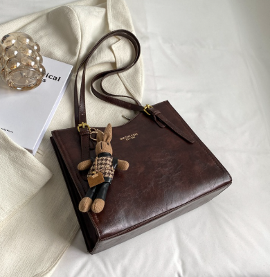 Vintage Spacious Shoulder Tote