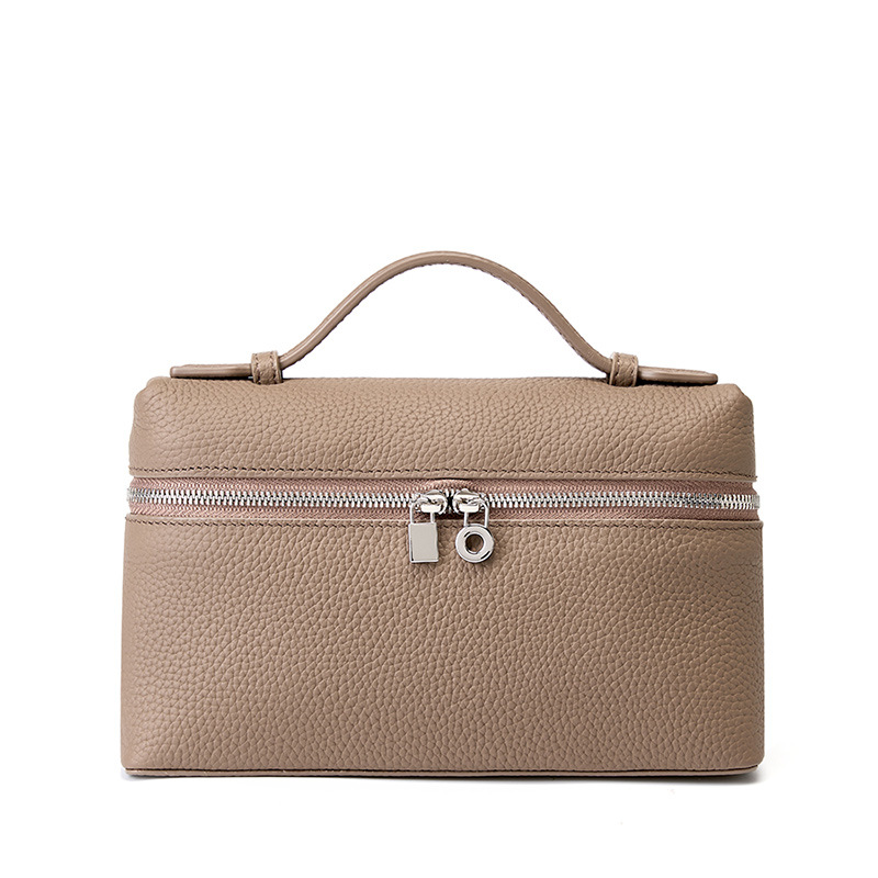 Chic Leather Shoulder Bag for Women