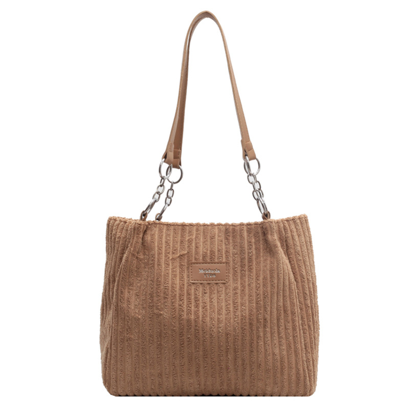 Vintage Spacious Shoulder Bag