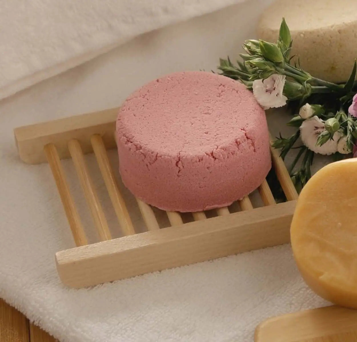 Eco-Friendly Bath Accessory Kit - 6 Pcs