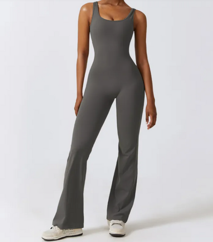 Chic Hollow-Back Fitness Suit