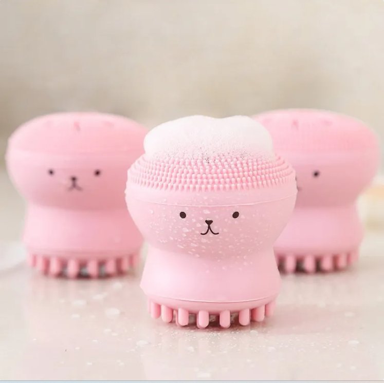 Silicone Skin Exfoliator – Gentle &amp; Effective Facial Brush