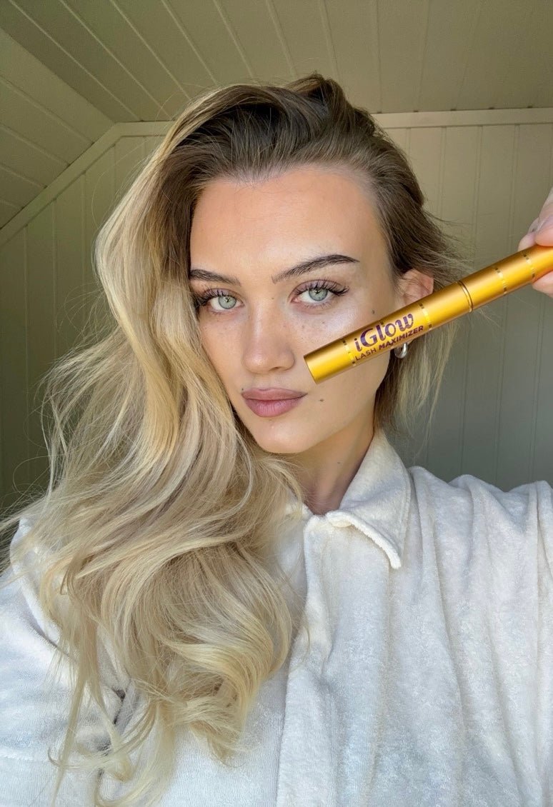 iGlow Lash Boost Serum