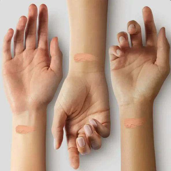 Tone-Adaptive Hydrating Foundation